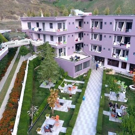 Hotel Puka Elbasan Eksteriør billede