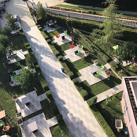Hotel Puka Elbasan Eksteriør billede