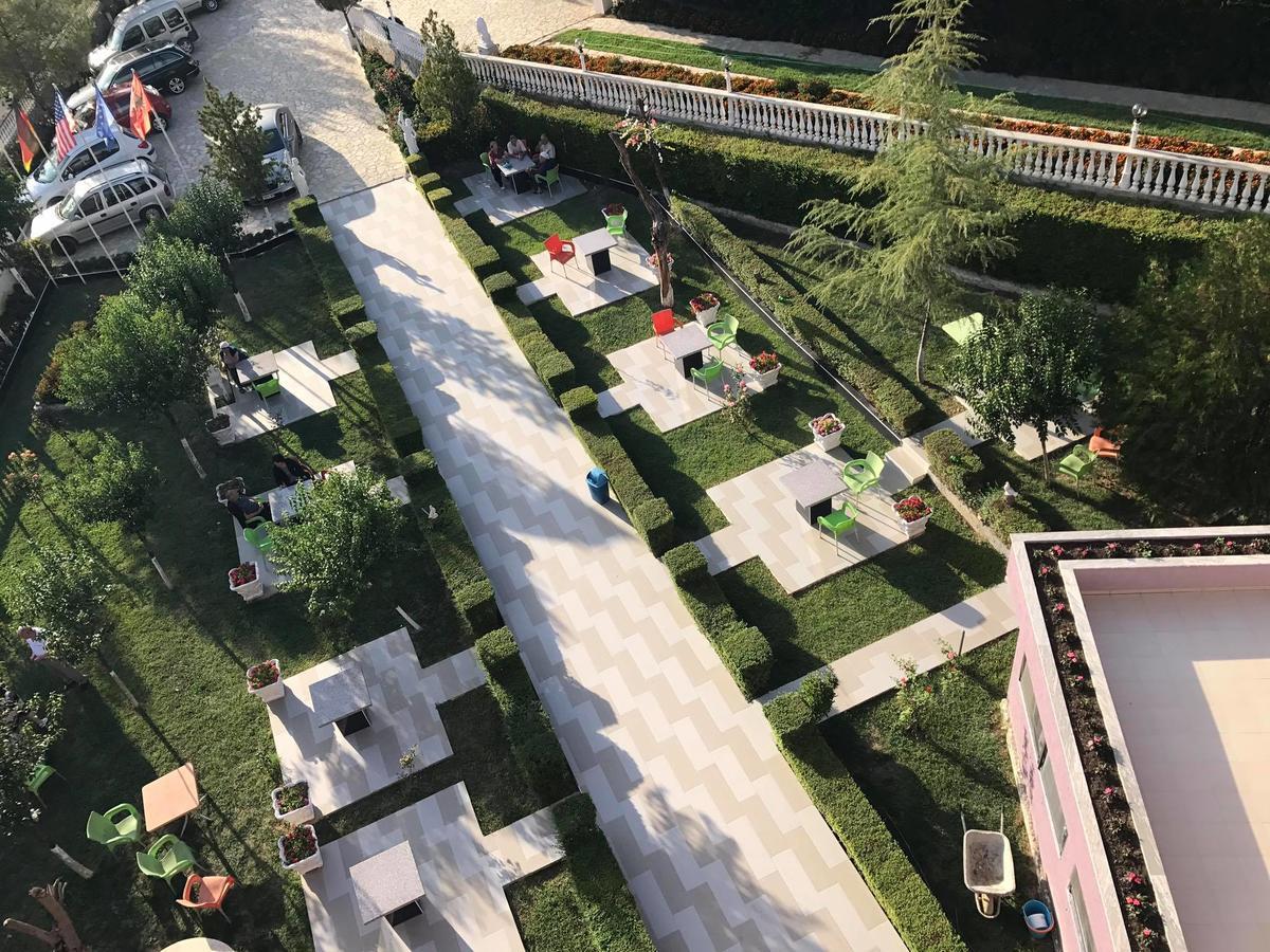 Hotel Puka Elbasan Eksteriør billede
